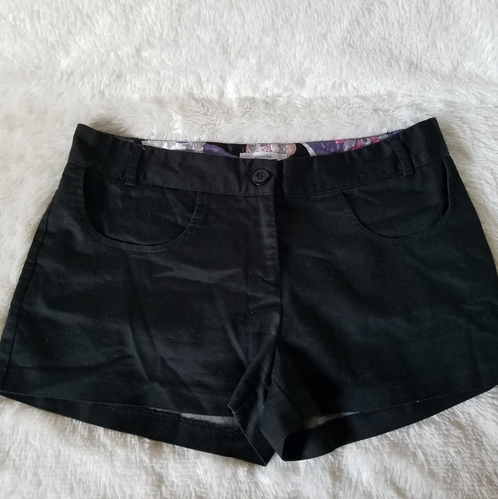Chabe Shorts